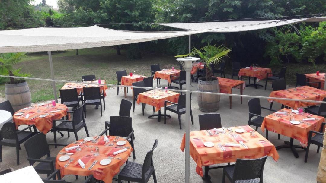 Saint-Pierre-Lafeuille Logis Hotel La Bergerie Hotel 3 Etoiles Restaurant Savoureux מראה חיצוני תמונה